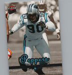 2006 Ultra #28 Julius Peppers Gold Medallion