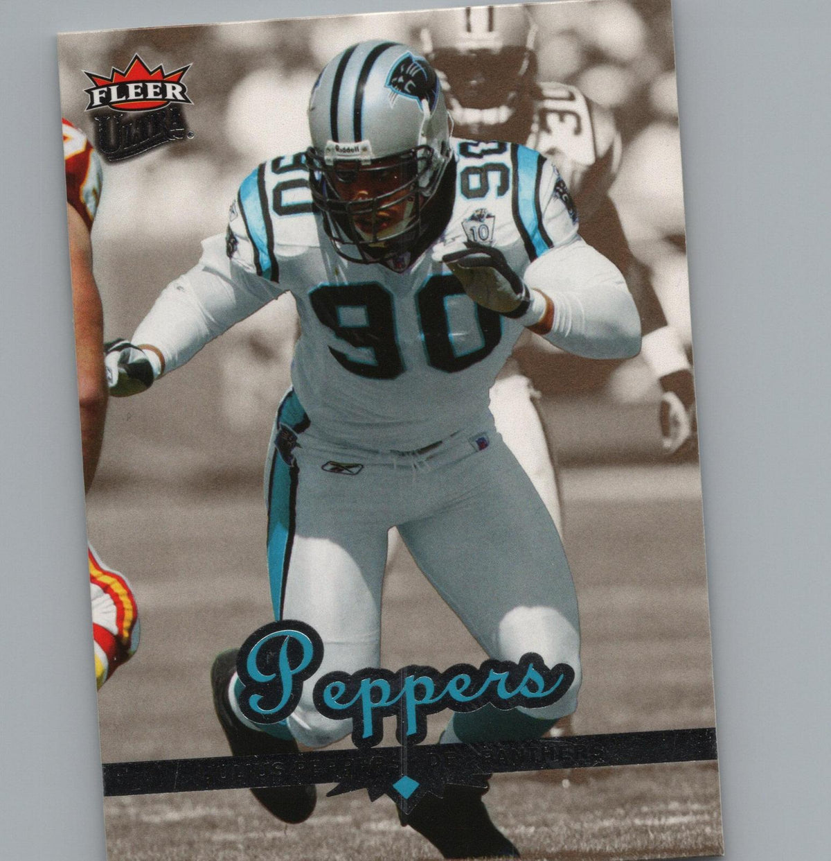 2006 Ultra #28 Julius Peppers Gold Medallion