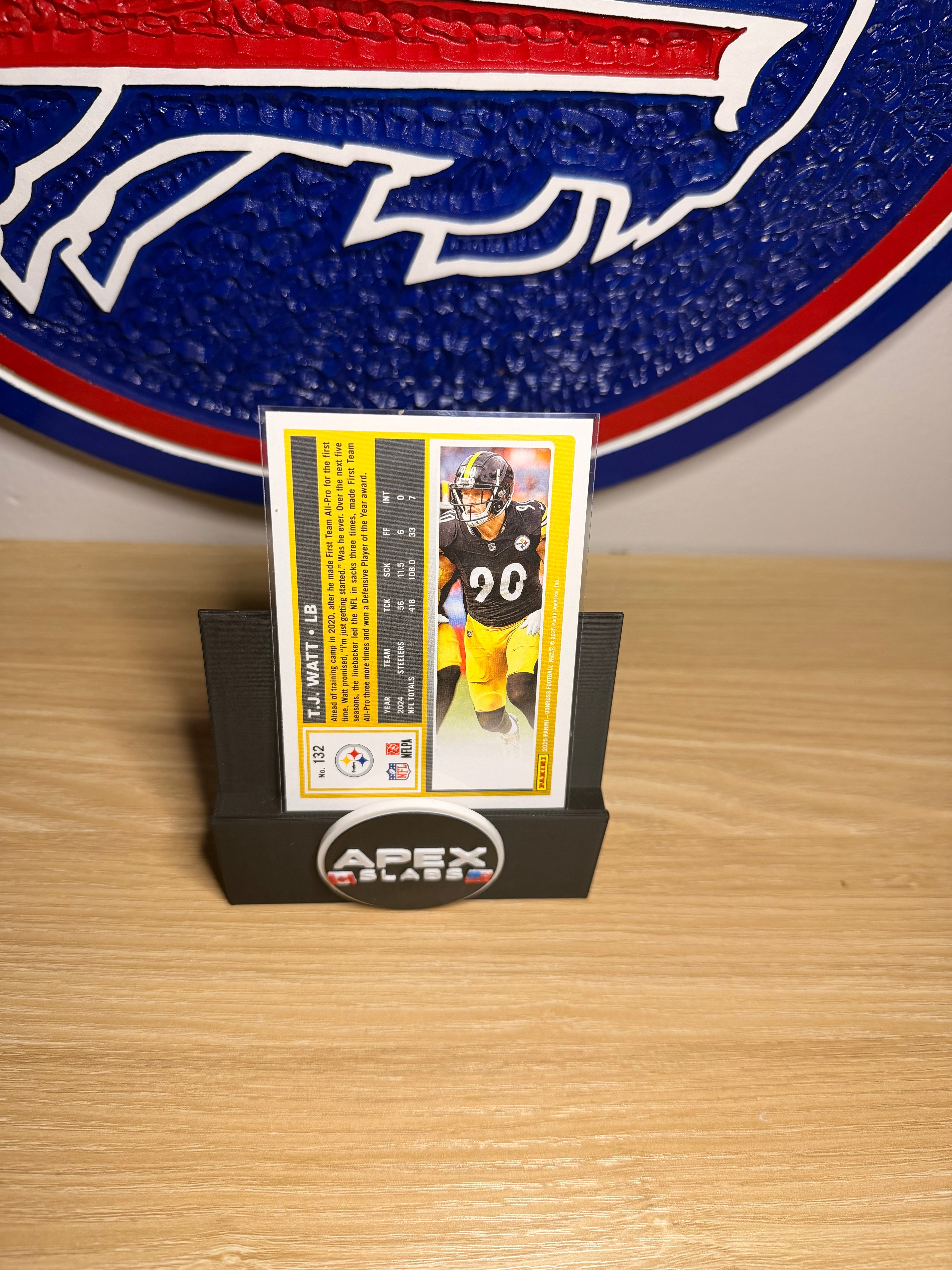 T. J. Watt #132 – Football Donruss 2025