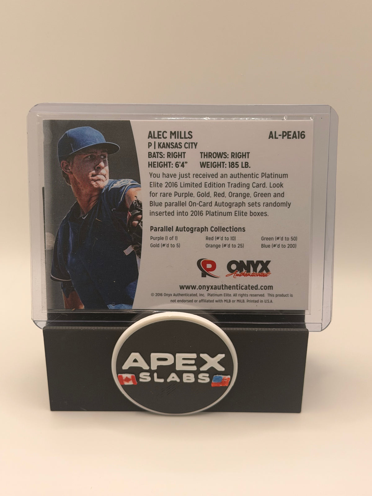 Alec Mills Signed 2016 Onyx Baseball Card Auto Autograph